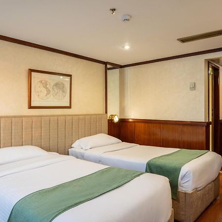 Hotel Magic I Nile Cruise Deluxe Boat The Scheduled Departure Is On Saturday For A 7-Day Nile Cruise Luxor Esterno foto